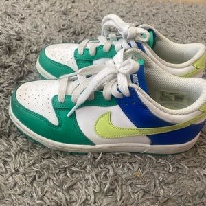 Kids shoes size in picture just needs a little wash an air dry